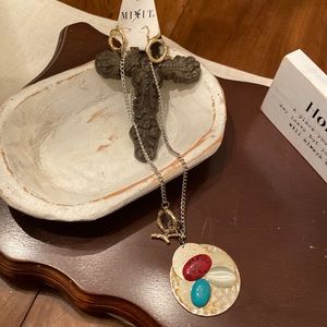 Unique Mi It Costume necklace with earrings